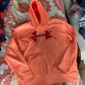 🔶🔸Cozy Cold Gear Under Armour Hoodie 🔸🔶